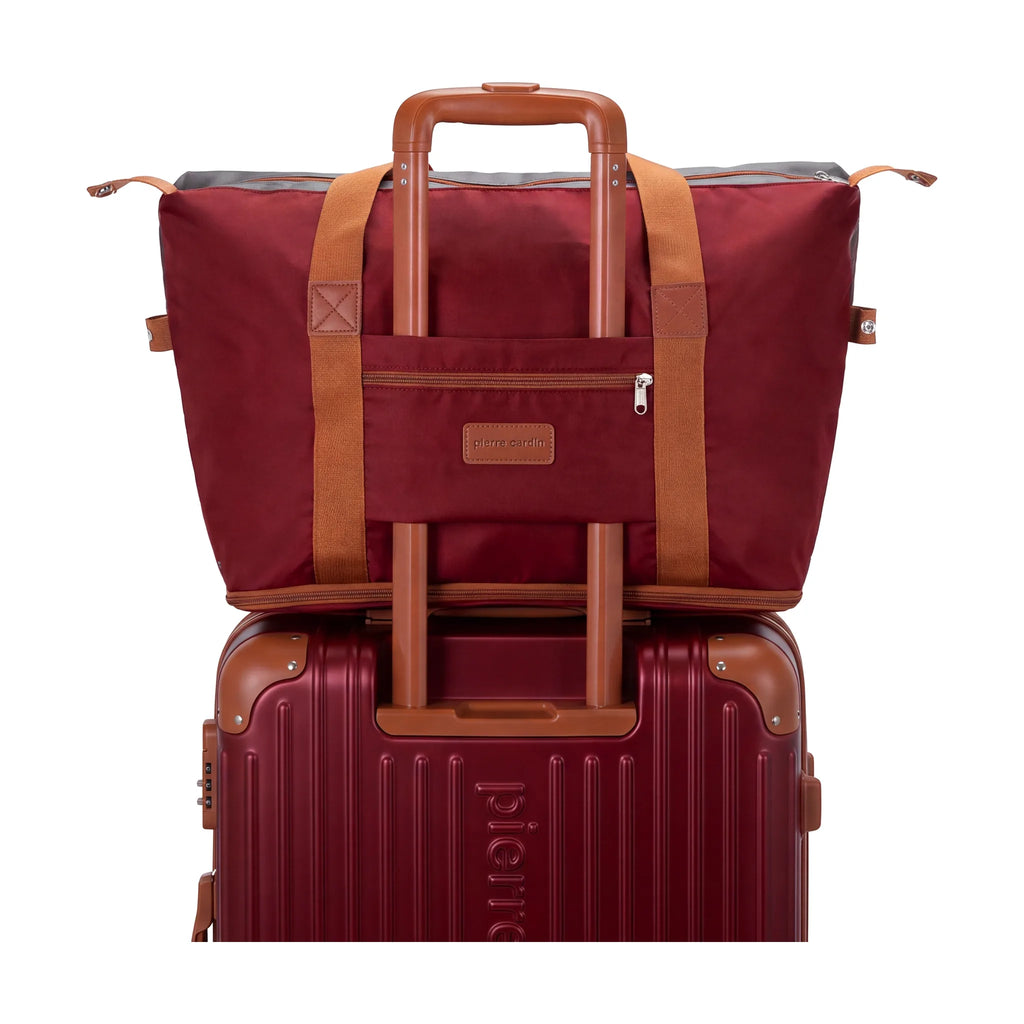 Set de 3 valises + 2 sacs Pierre Cardin Berlin Rouge foncé, sac de voyage glissé sur le trolley de la valise